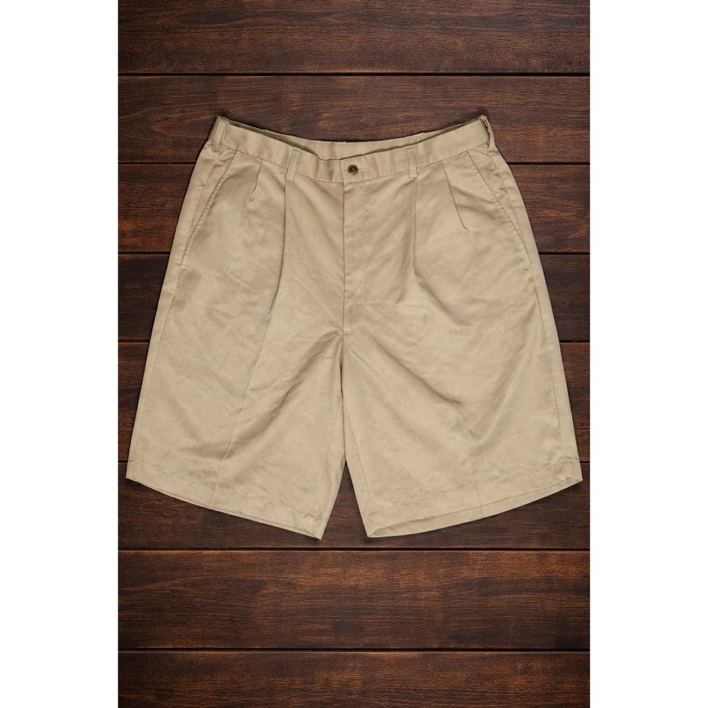 Haggar Men's Khaki Dress Shorts Size 36 Expandable Waist Pleated Casual Golf